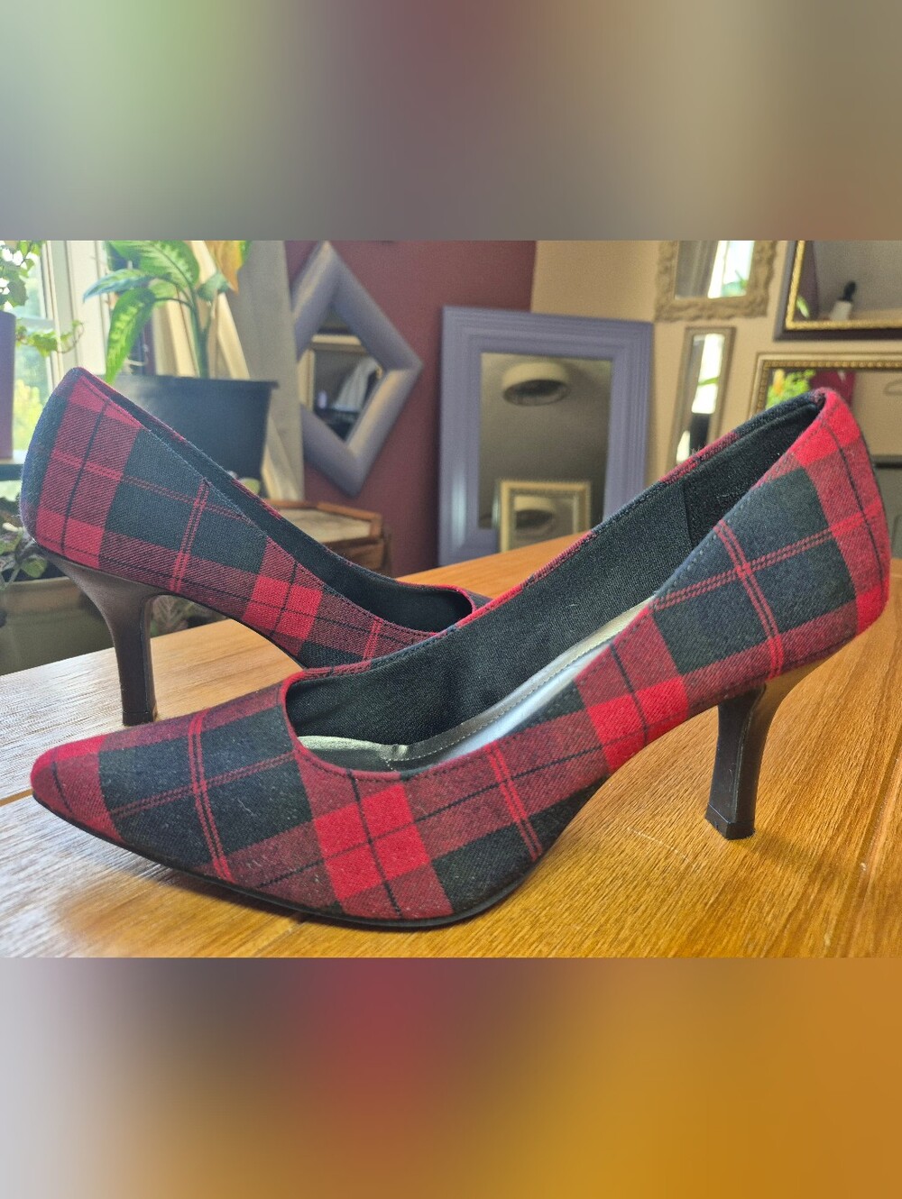 Comfort Plus By Predictions Plaid Pumps - Size 8.5